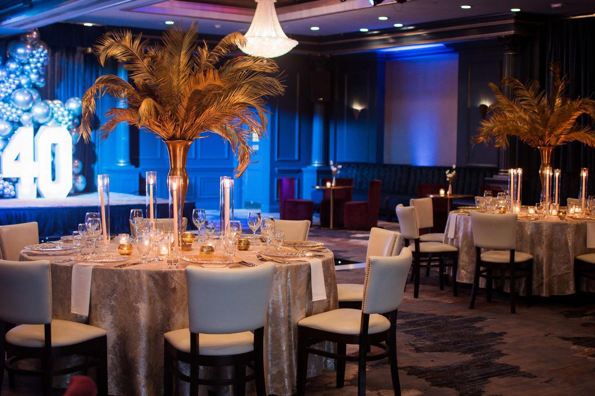 The Roslyn, Tapestry Collection By Hilton Hotel Exterior photo